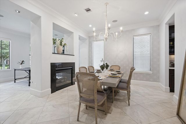 4022 Coleridge Street, West University Place, TX 77005