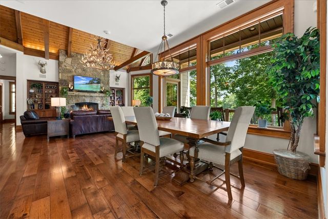 121 Running Bear Lane, Sunset, SC 29685