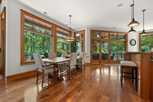 121 Running Bear Lane, Sunset, SC 29685