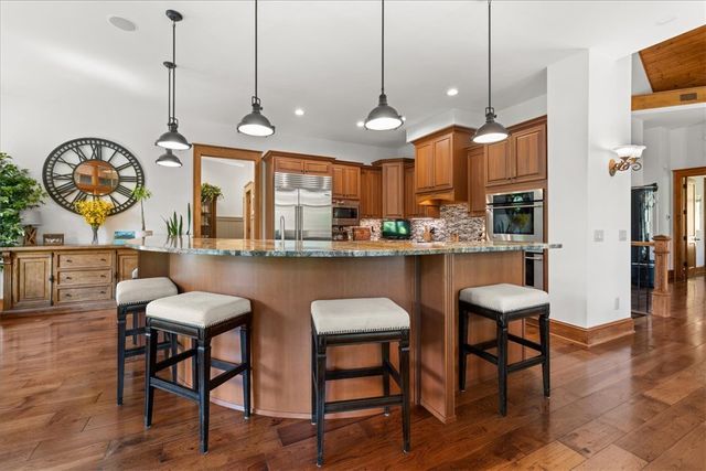 121 Running Bear Lane, Sunset, SC 29685