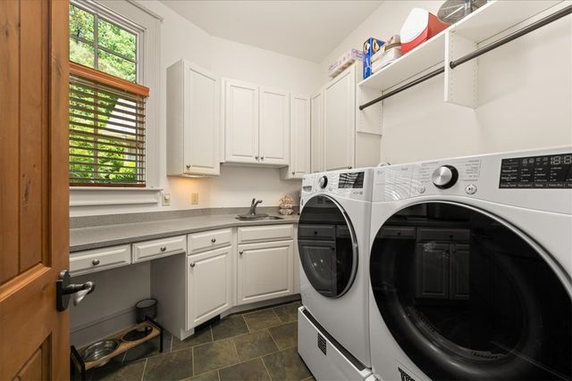 121 Running Bear Lane, Sunset, SC 29685