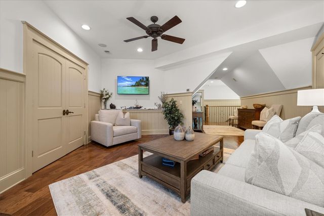 121 Running Bear Lane, Sunset, SC 29685