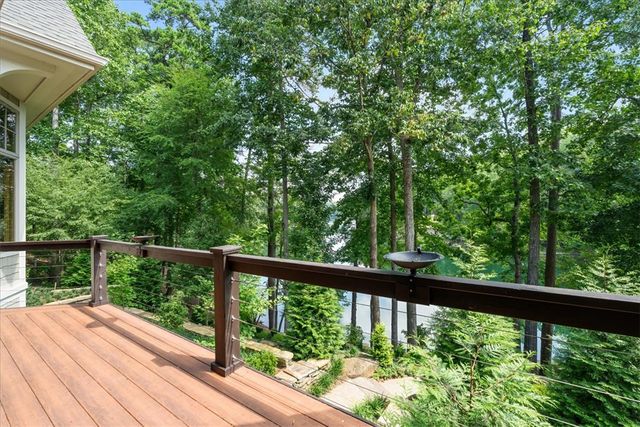 121 Running Bear Lane, Sunset, SC 29685