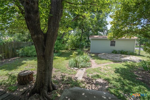 1002 S 13th Street, Temple, TX 76504