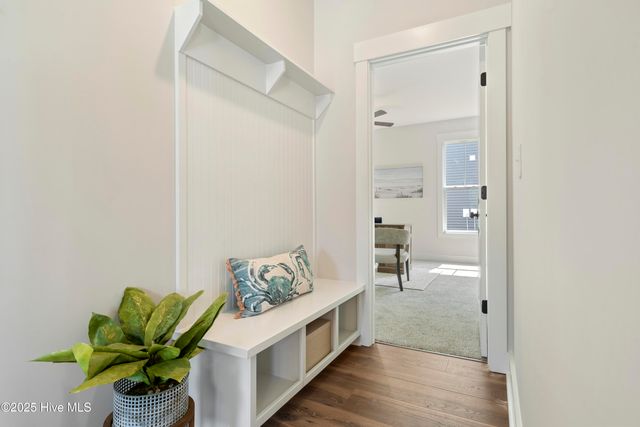 1067 Lexington Avenue NE, Leland, NC 28451