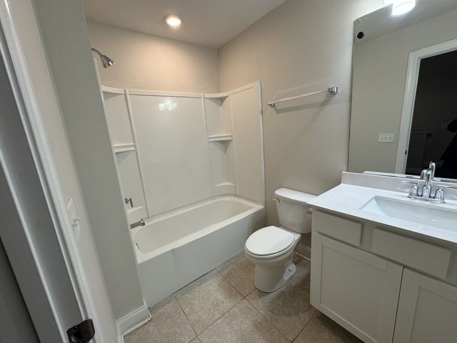 424 Palmetto Dr, Columbia, TN 38401