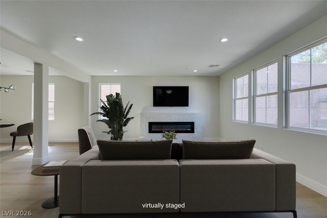 197 Sicily Hills Court, Henderson, NV 89012
