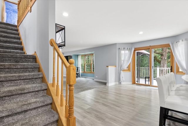 11115 E Riviera Drive, Spring Grove, IL 60081