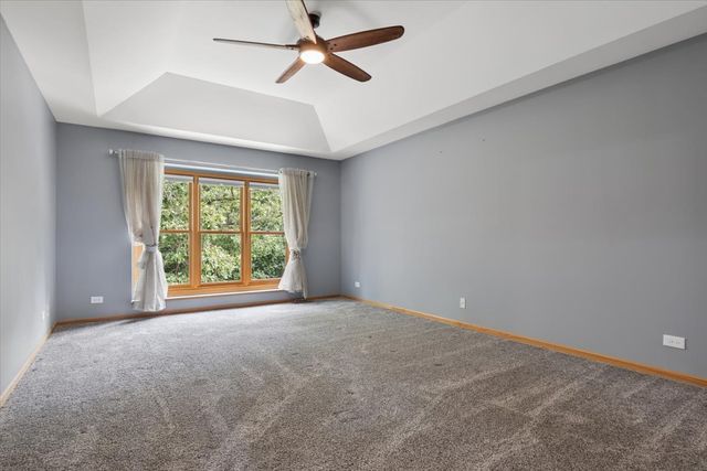11115 E Riviera Drive, Spring Grove, IL 60081