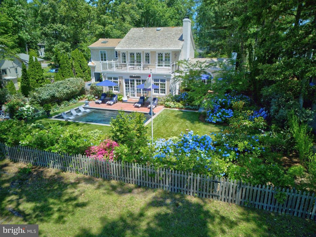 12 WEST SIDE DR, Rehoboth Beach, DE 19971