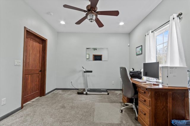 5477 Wyeth Mountain Road, Guntersville, AL 35976