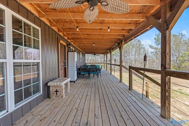 5477 Wyeth Mountain Road, Guntersville, AL 35976