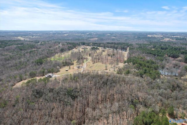 5477 Wyeth Mountain Road, Guntersville, AL 35976