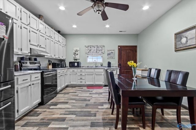 5477 Wyeth Mountain Road, Guntersville, AL 35976