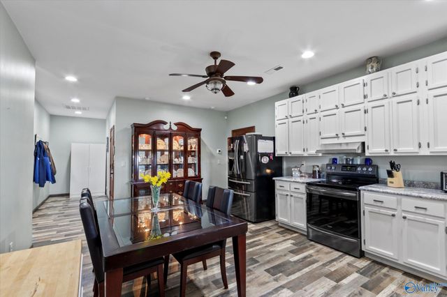 5477 Wyeth Mountain Road, Guntersville, AL 35976