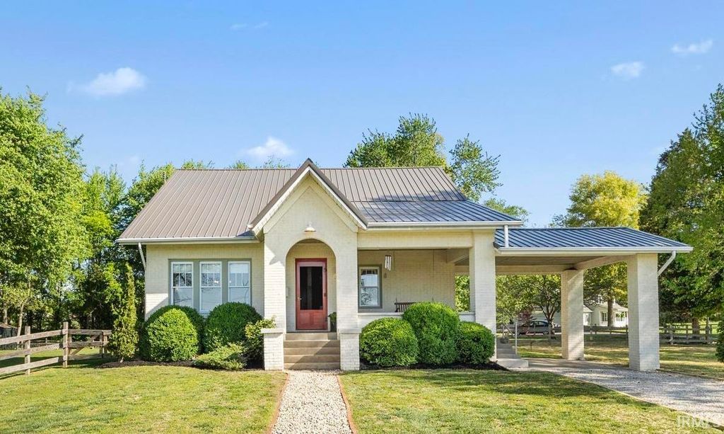7289 S US Highway 231, Huntingburg, IN 47542