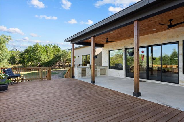 4343 Brasada LN, Marble Falls, TX 78654