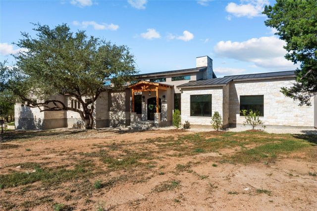 4343 Brasada LN, Marble Falls, TX 78654