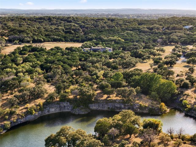 4343 Brasada LN, Marble Falls, TX 78654
