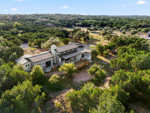 4343 Brasada LN, Marble Falls, TX 78654