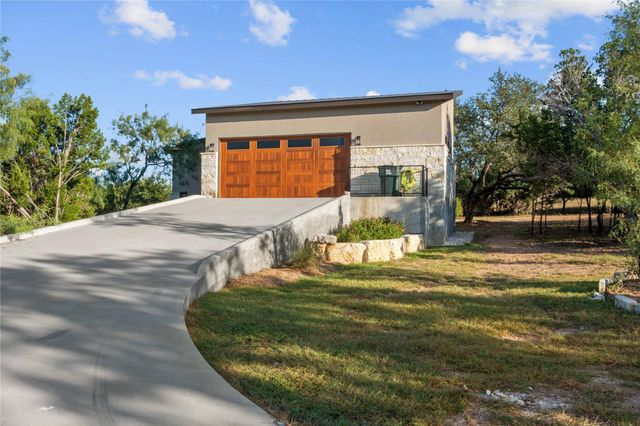 4343 Brasada LN, Marble Falls, TX 78654