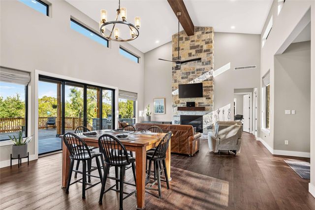 4343 Brasada LN, Marble Falls, TX 78654