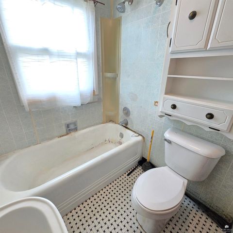 311 N 2nd Street, Canton, KS 67428