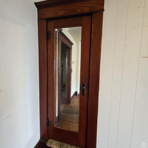 311 N 2nd Street, Canton, KS 67428