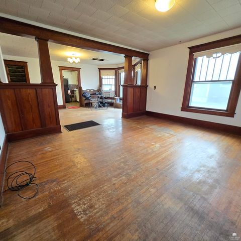 311 N 2nd Street, Canton, KS 67428