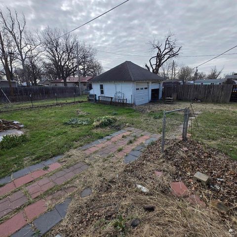 311 N 2nd Street, Canton, KS 67428