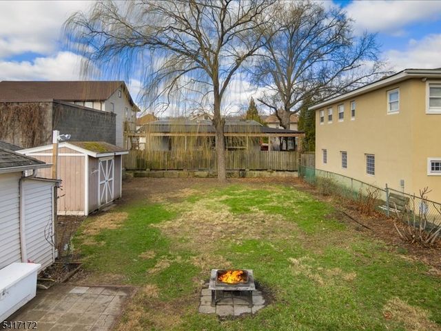 20 Forest Ave, Hawthorne Boro, NJ 07506