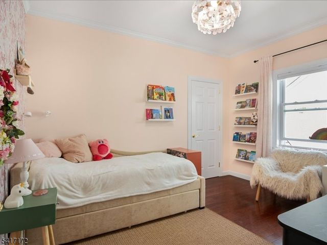 20 Forest Ave, Hawthorne Boro, NJ 07506