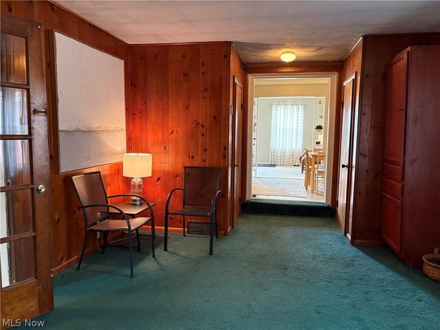 363 E Park Avenue, Barberton, OH 44203