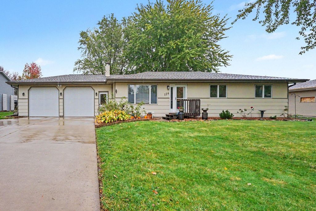 126 8th Avenue NW, Lonsdale, MN 55046 — exterior