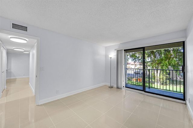 10001 W Atlantic Blvd 221, Coral Springs, FL 33071