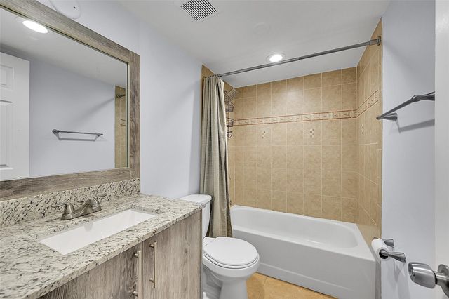 10001 W Atlantic Blvd 221, Coral Springs, FL 33071