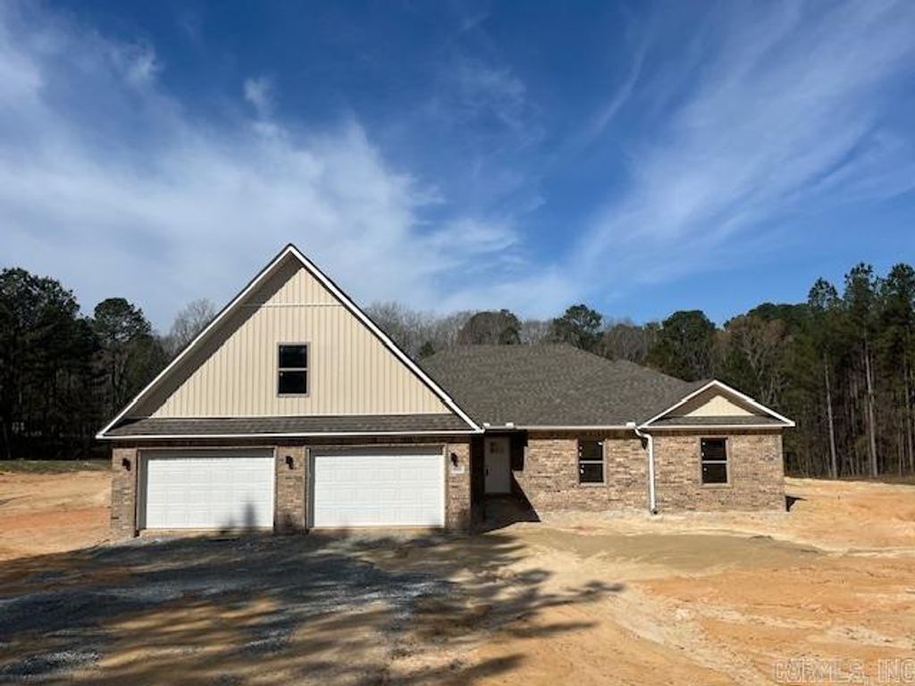 9635 Perry Road, Bauxite, AR 72011