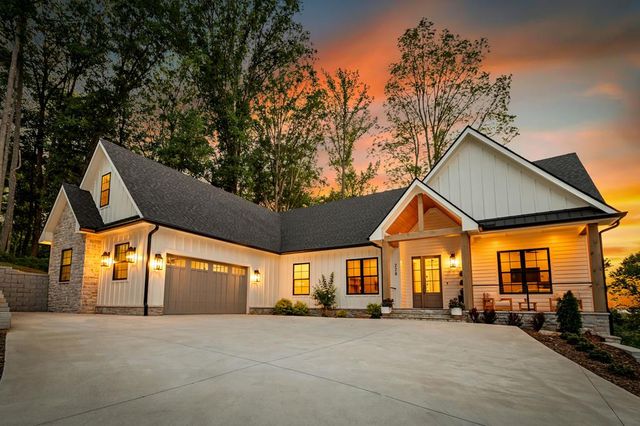 228 Winding Ridge, Blairsville, GA 30512