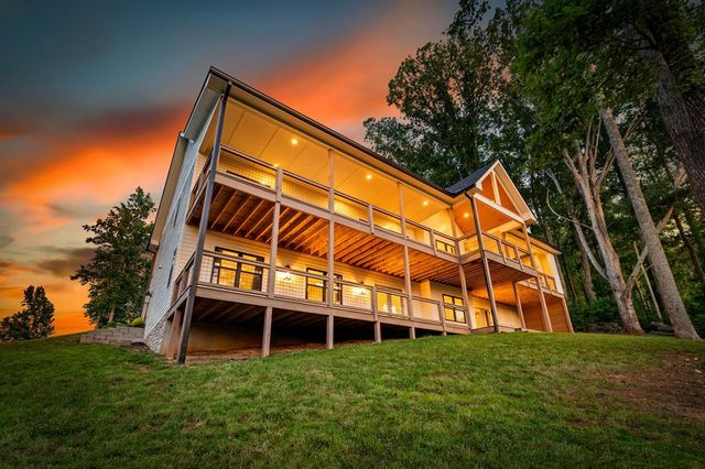 228 Winding Ridge, Blairsville, GA 30512