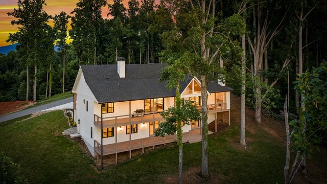 228 Winding Ridge, Blairsville, GA 30512