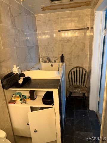 216 Selma Avenue, Selma, AL 36701