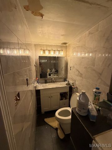 216 Selma Avenue, Selma, AL 36701