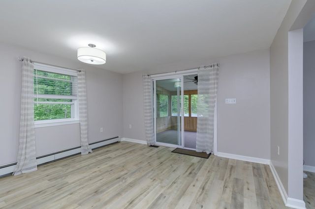 6 Steep Street, Merrimack, NH 03054