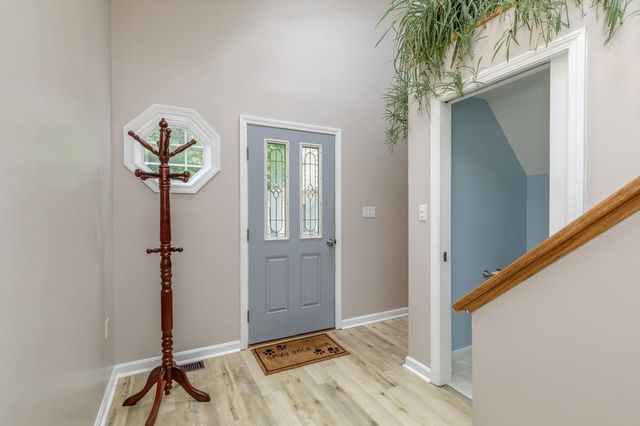 6 Steep Street, Merrimack, NH 03054