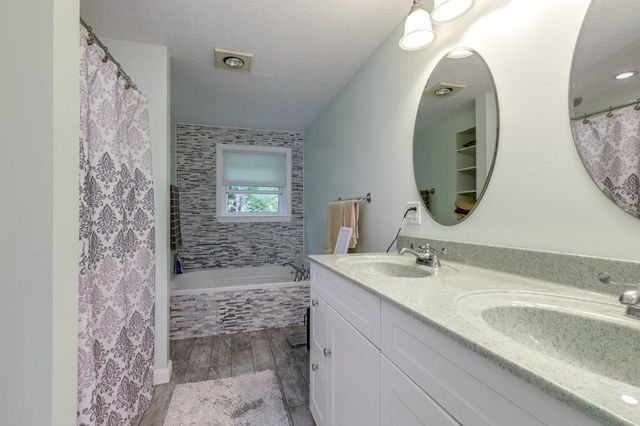 6 Steep Street, Merrimack, NH 03054