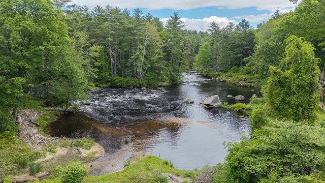 6 Steep Street, Merrimack, NH 03054