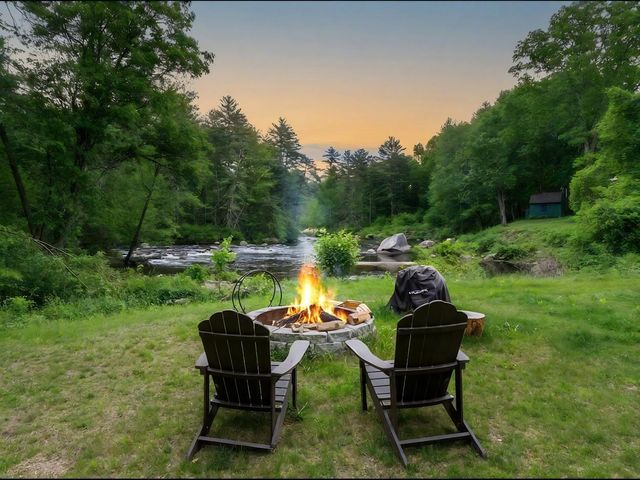 6 Steep Street, Merrimack, NH 03054