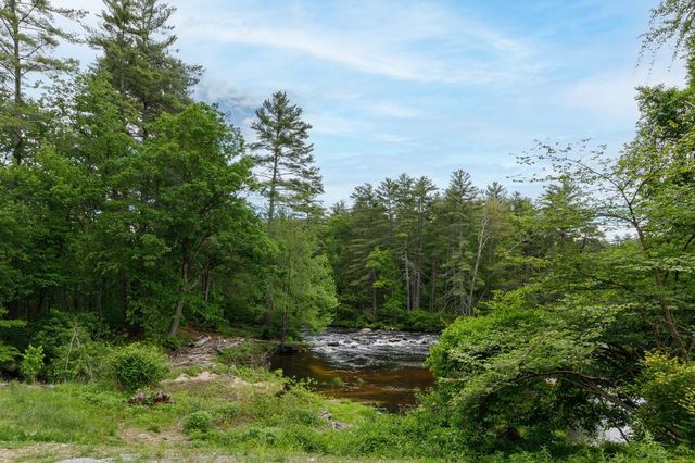 6 Steep Street, Merrimack, NH 03054
