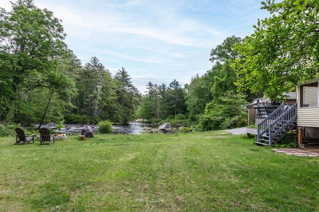 6 Steep Street, Merrimack, NH 03054