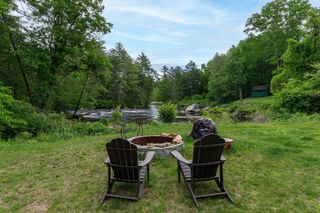 6 Steep Street, Merrimack, NH 03054